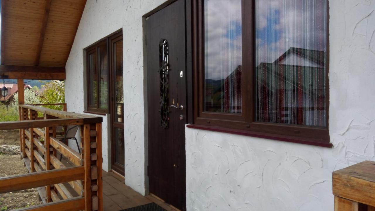 Апартаменти "У Кузьмича" 2 Mykulytschyn Exterior foto